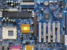 Motherboard Gigabyte GA-7ZX 1.01 A (462)